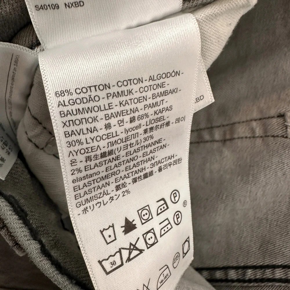 Levi's Jeans Mens 42x32 514 Straight Fit Grey Good Stretch Denim Pants
